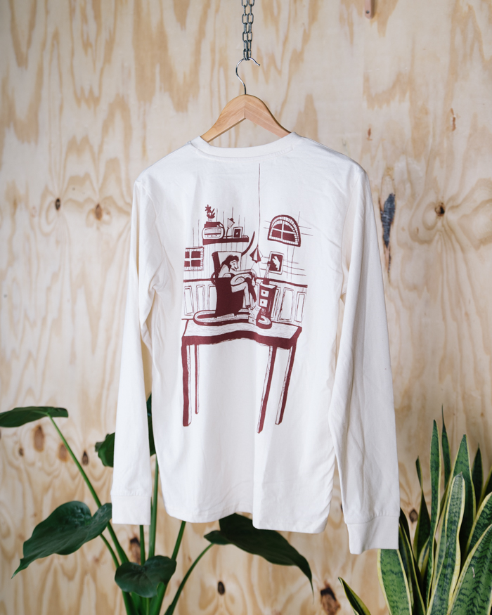 SOLD OUT / Kattenvrouw longsleeve